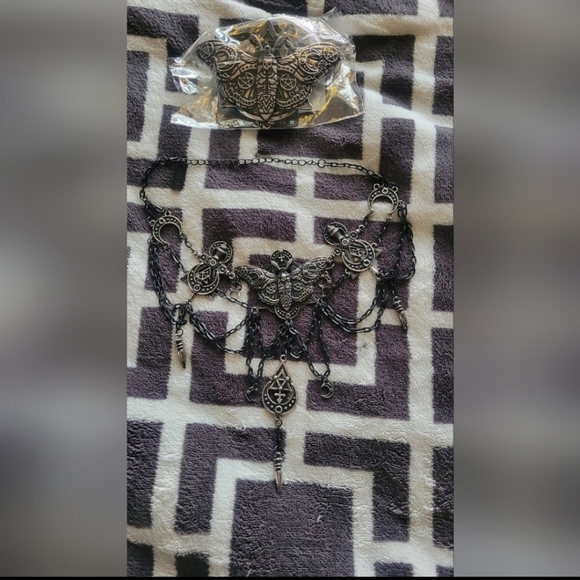 Restyle necklace/hair clip bundle - Picture 7 of 7